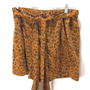 A New Day Animal Print Cute Shorts w/Pockets & Tie, Sz Large